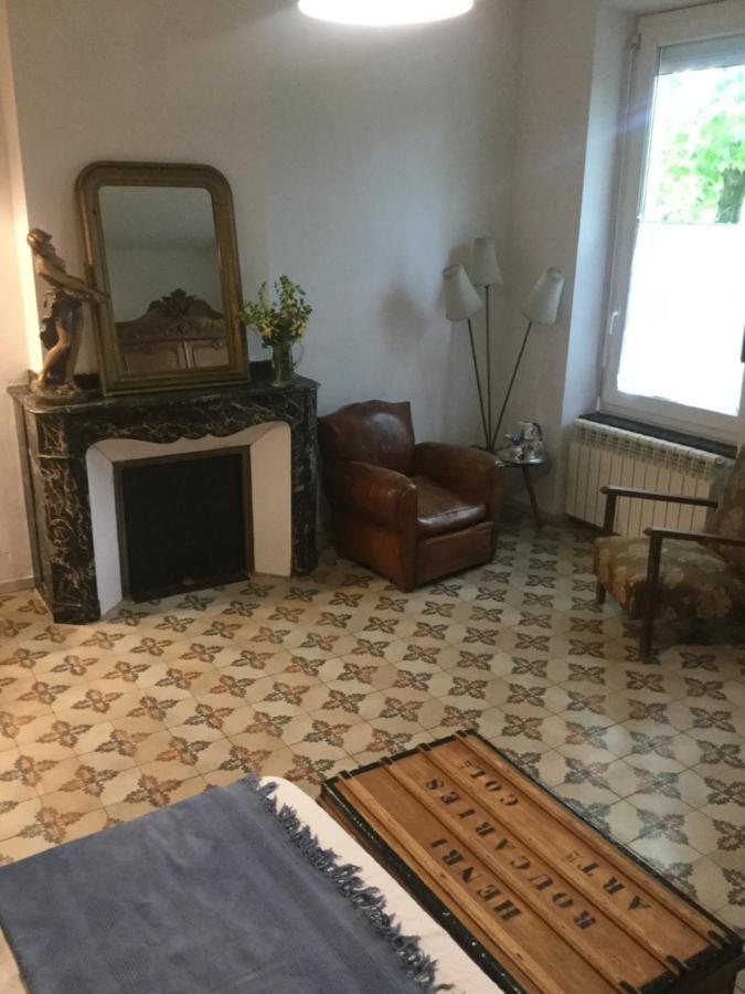 Chez Les Brocs B&B Canet  Exterior photo