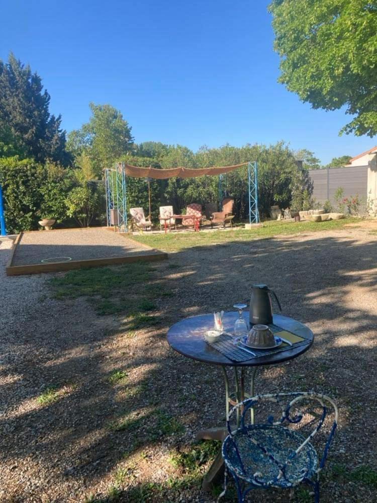 Chez Les Brocs B&B Canet  Exterior photo