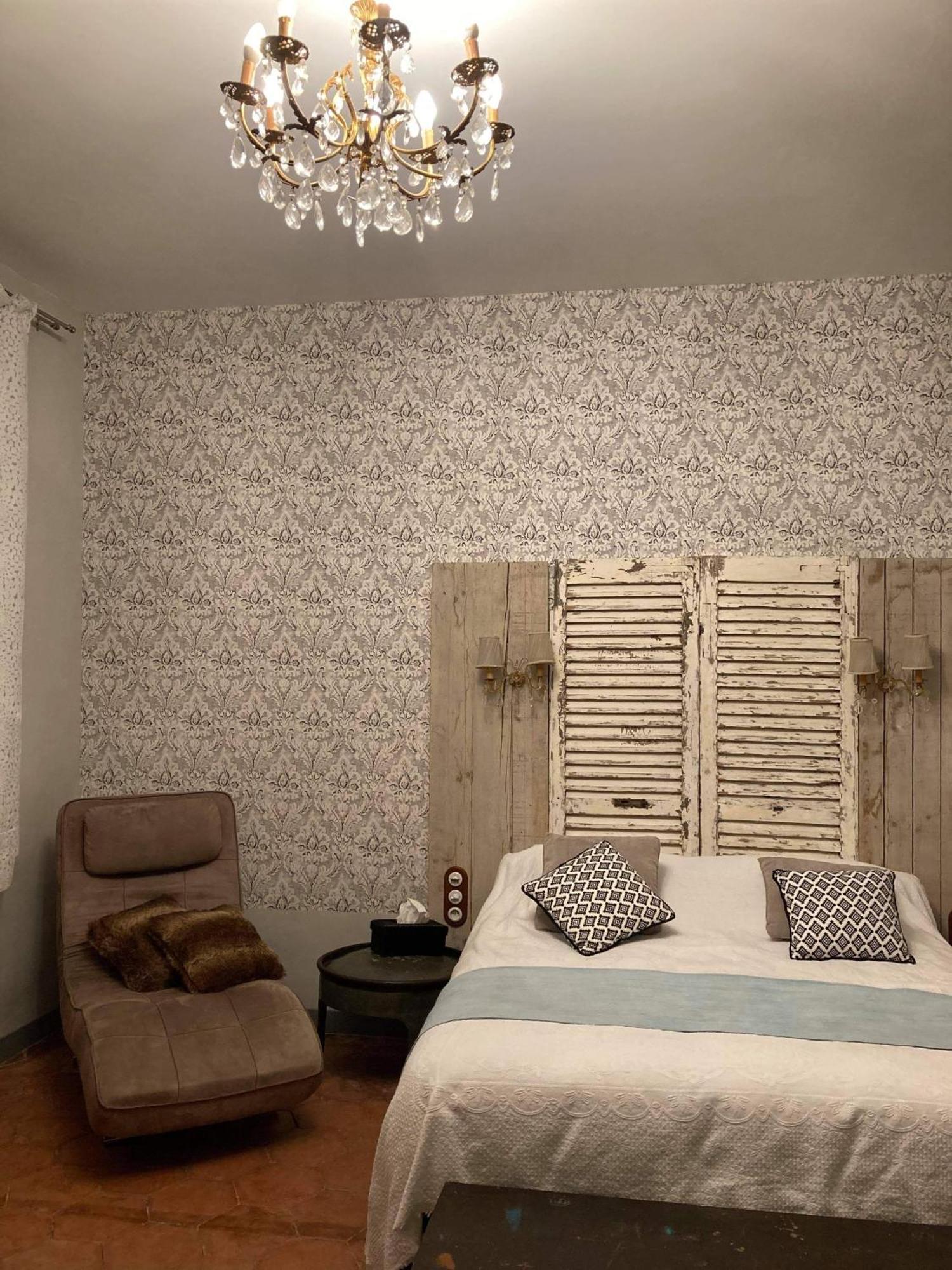 Chez Les Brocs B&B Canet  Exterior photo