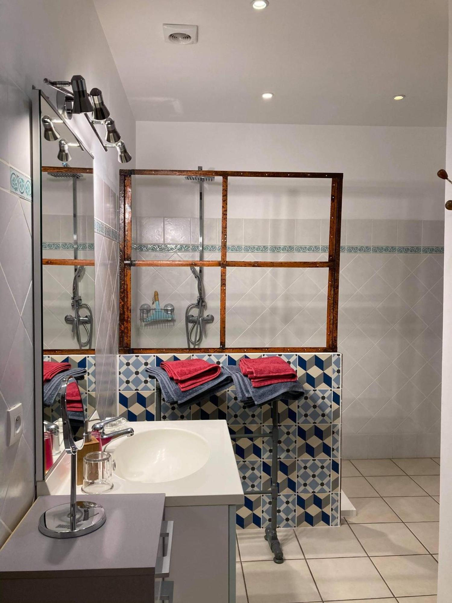 Chez Les Brocs B&B Canet  Exterior photo